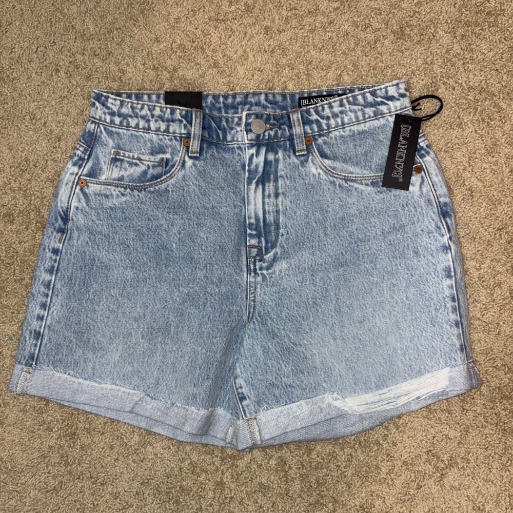 BLANK NYC The Perry Mom Short Denim Blue Wash Distressed Cuffed Women Size 27